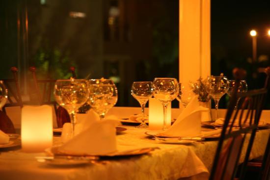 Conny's Restaurant And Bar